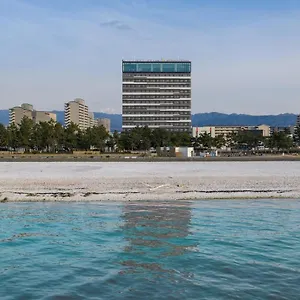 海湾海鸥酒店 5*, Tajiri 日本
