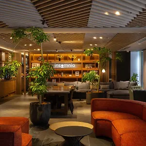Hotel Insomnia Oike, Kyōto